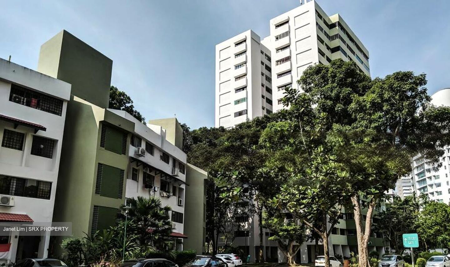 Pine Grove (D21), Condominium #455330901